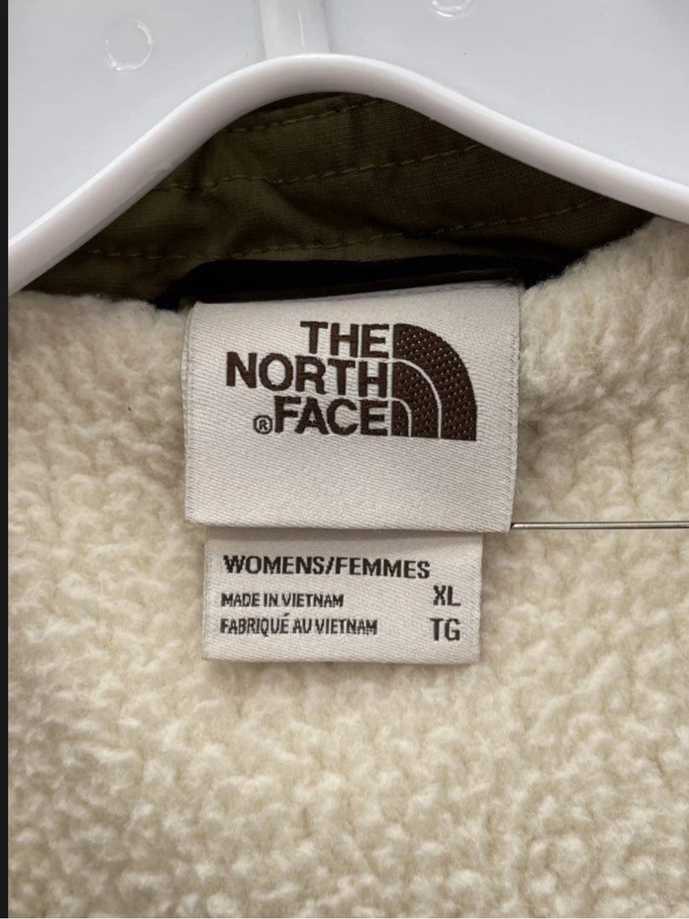 The North Face Women's Green Bomber Barnyard Jacket - Size XL - Picture 3 of 10